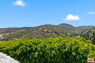 2919 Valmere Dr, Malibu, CA 90265 - Photo 25