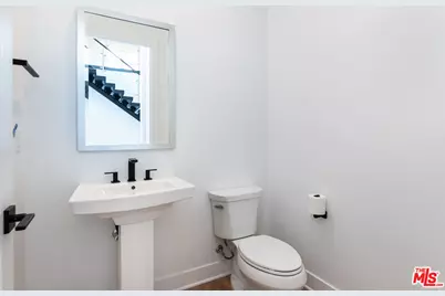 11770 N Hillsborough Ln, Porter Ranch, CA 91326 - Photo 19