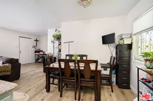 6924 Woodman Ave, Van Nuys, CA 91405 - Photo 21