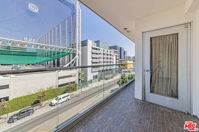 702 S Serrano Ave #504, Los Angeles, CA 90005 - Photo 9