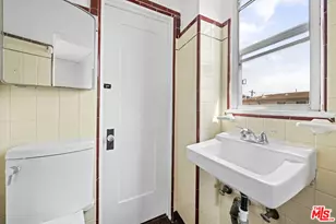 5173 Pickford St, Los Angeles, CA 90019 - Photo 55