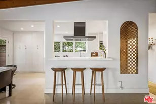 2422 Claremont Ave, Los Angeles, CA 90027 - Photo 13