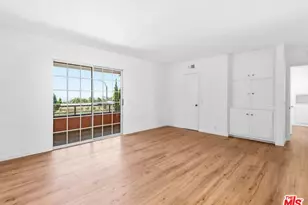 1870 Marcheeta Pl, Los Angeles, CA 90069 - Photo 31