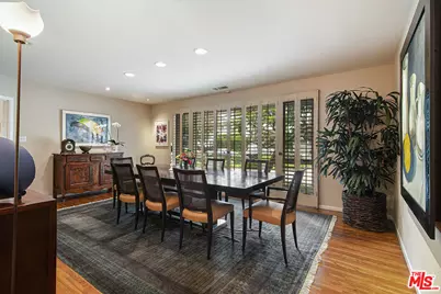 634 N Sierra Dr, Beverly Hills, CA 90210 - Photo 9