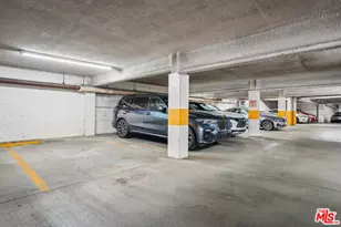 100 S Doheny Dr, Los Angeles, CA 90048 - Photo 27