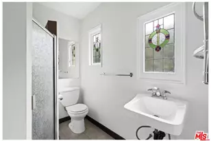 10216 Cielo Dr, Beverly Hills, CA 90210 - Photo 21