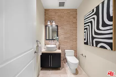 6477 Deep Dell Pl, Los Angeles, CA 90068 - Photo 11