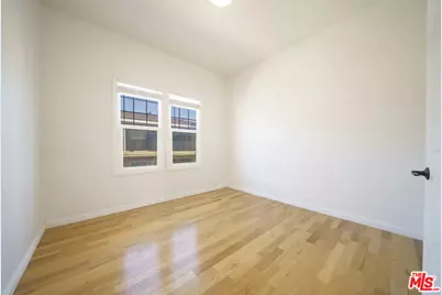 1159 S Norton Ave, Los Angeles, CA 90019 - Photo 35