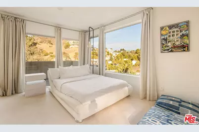 2407 San Marco Dr, Los Angeles, CA 90068 - Photo 27