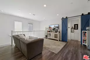 21990 Moveo Dr, Santa Clarita, CA 91350 - Photo 9