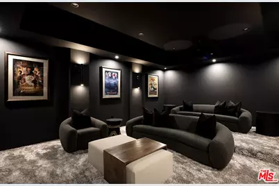 2950 Club Dr, Los Angeles, CA 90064 - Photo 33
