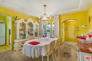 8106 S Normandie Ave, Los Angeles, CA 90044 - Photo 9