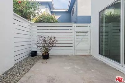 1303 Beryl Ave, Redondo Beach, CA 90277 - Photo 23