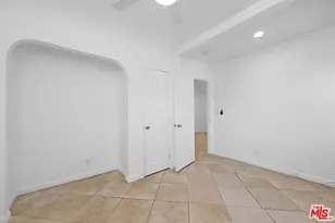 5700 S Gramercy Pl, Los Angeles, CA 90062 - Photo 13