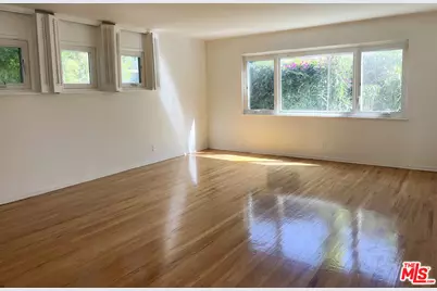 1477 Havenhurst Dr, Los Angeles, CA 90046 - Photo 13