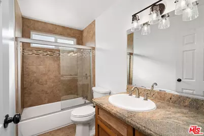 20850 Chase St, Winnetka, CA 91306 - Photo 11