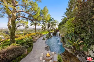10066 Cielo Dr, Beverly Hills, CA 90210 - Photo 11