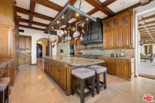 10066 Cielo Dr, Beverly Hills, CA 90210 - Photo 7