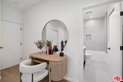 6325 Primrose Ave, Los Angeles, CA 90068 - Photo 33