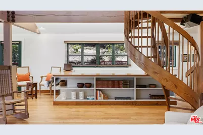 635 Greenleaf Canyon Rd, Topanga, CA 90290 - Photo 15