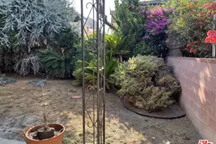 3861 S Norton Ave, Los Angeles, CA 90008 - Photo 23