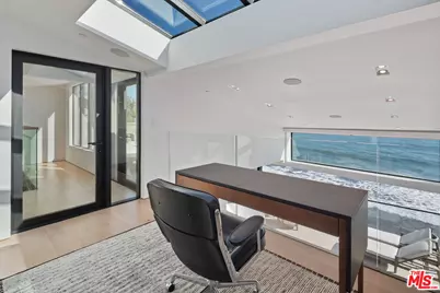 18954 Pacific Coast Hwy, Malibu, CA 90265 - Photo 33