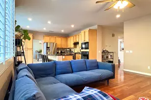 30514 Sorrento Pl, Castaic, CA 91384 - Photo 11