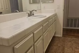 11910 Weddington St, Valley Village, CA 91607 - Photo 19