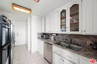 100 S Doheny Dr #512, Los Angeles, CA 90048 - Photo 15