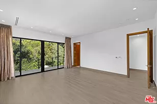 11200 Dona Lola Dr, Studio City, CA 91604 - Photo 23