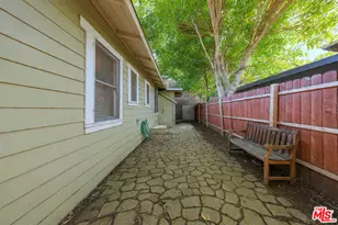 1624 Allesandro St, Los Angeles, CA 90026 - Photo 35