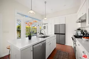 6502 Commodore Sloat Dr, Los Angeles, CA 90048 - Photo 5