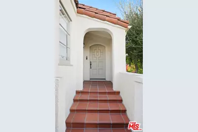6502 Commodore Sloat Dr, Los Angeles, CA 90048 - Photo 3