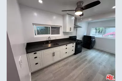1118 Sanborn Ave, Los Angeles, CA 90029 - Photo 5