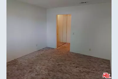 2825 Dartmouth Dr, Lancaster, CA 93536 - Photo 7