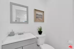 9959 Wisner Ave, Mission Hills, CA 91345 - Photo 13
