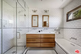 2781 Westshire Dr, Los Angeles, CA 90068 - Photo 23
