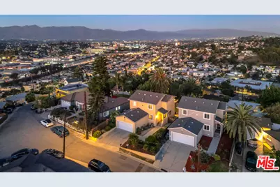 3915 Dwiggins St, Los Angeles, CA 90063 - Photo 47