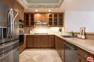 10795 Wilshire Blvd, Los Angeles, CA 90024 - Photo 5