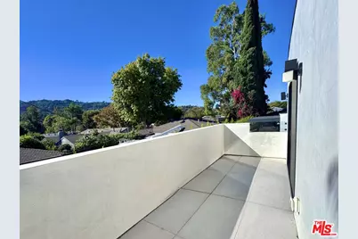 4040 Cartwright Ave, Studio City, CA 91604 - Photo 1