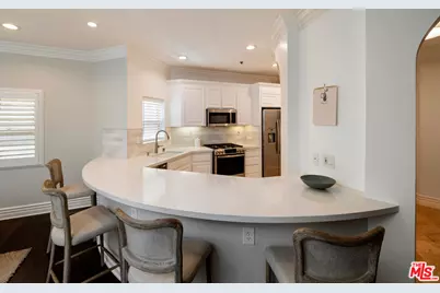10364 Almayo Ave #205, Los Angeles, CA 90064 - Photo 15