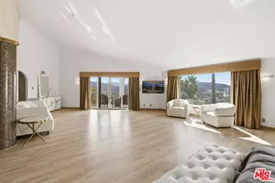 24366 La Masina Ct, Calabasas, CA 91302 - Photo 33