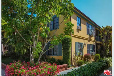 438 S Palm Dr, Beverly Hills, CA 90212 - Photo 1