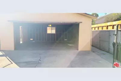 4716 S Van Ness Ave, Los Angeles, CA 90062 - Photo 47