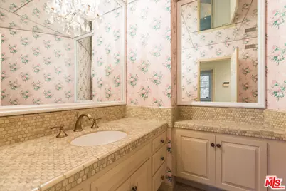 12386 Ridge Cir, Los Angeles, CA 90049 - Photo 33