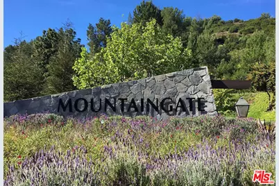 12386 Ridge Cir, Los Angeles, CA 90049 - Photo 7