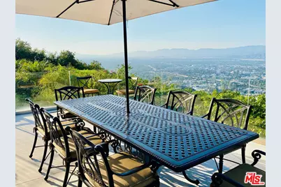 7833 Torreyson Dr, Los Angeles, CA 90046 - Photo 37