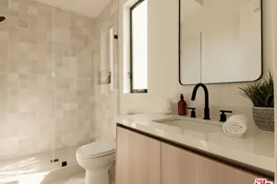 3629 Rosewood Ave, Los Angeles, CA 90066 - Photo 29