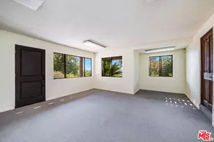 1382 Edgehill Pl, Pasadena, CA 91103 - Photo 27