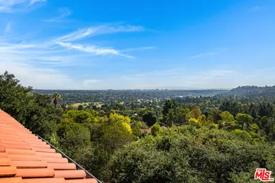 1382 Edgehill Pl, Pasadena, CA 91103 - Photo 41